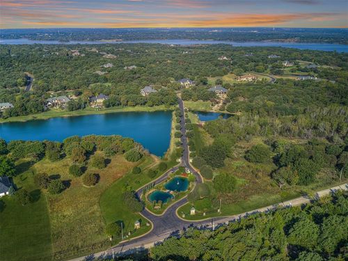 8050 Bald Eagle Road, Edmond, OK, 73049 | Card Image