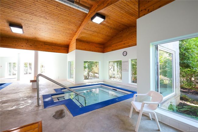 Hot tub | Image 32
