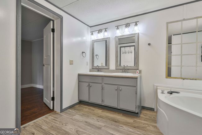 8444 Forrest Rd, House other with 3 bedrooms, 2 bathrooms and 2 parking in Grantville GA | Image 18