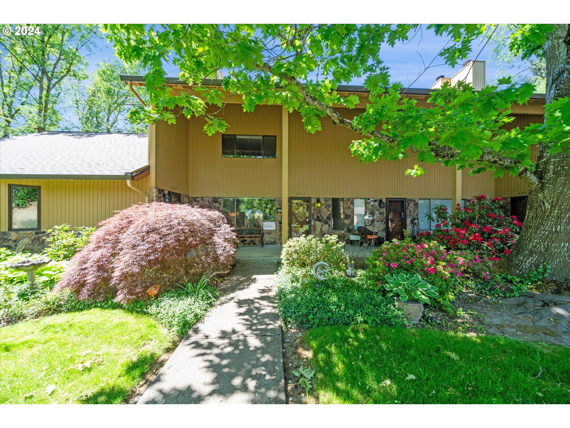 Chestnut Pl, Beaverton, OR 97005