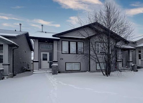 9057 131 Ave, Grande Prairie, AB, T8X0A9 | Card Image