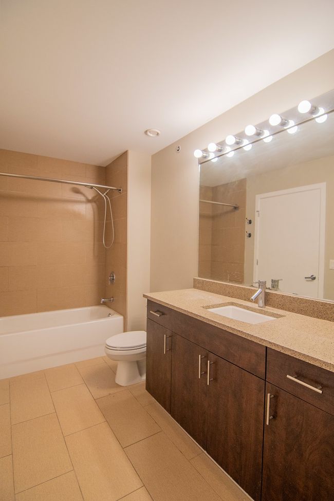 APT-603 - 1224 Van Buren St, Condo with 2 bedrooms, 1 bathrooms and 1 parking in CHICAGO IL | Image 11
