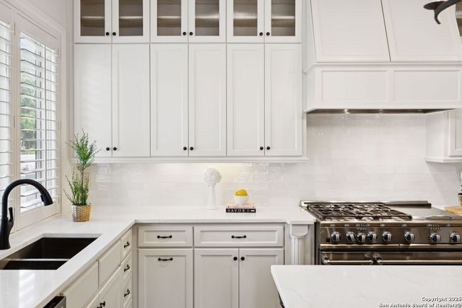 APT-1 - 172 Katherine Ct, Townhouse with 4 bedrooms, 4 bathrooms and null parking in San Antonio TX | Image 40