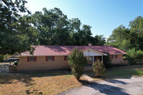 118 N Crescent St, Gorman, TX, 76454-2727 | Card Image