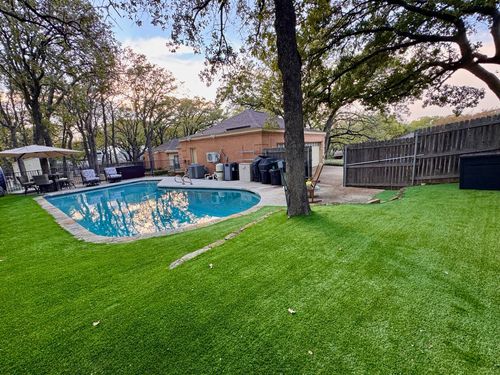 1205 Riverview Dr, Arlington, TX, 76012-4258 | Card Image