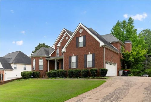3273 Thornecreek Dr, Douglasville, GA, 30135-8121 | Card Image