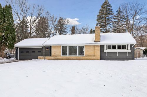 3767 Van Dyke St, White Bear Lake, MN, 55110-4741 | Card Image