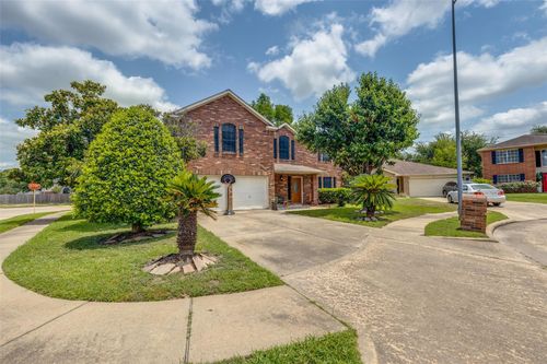 3038 Rainmont Ln, Katy, TX, 77449-6286 | Card Image
