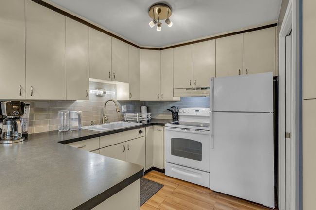 APT-2 - 340 Concord Pl, Condo with 2 bedrooms, 2 bathrooms and null parking in Bloomfield Hills MI | Image 10