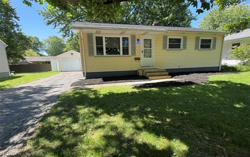 1793 Lealand Ave, Poland, OH, 44514-1488 | Card Image