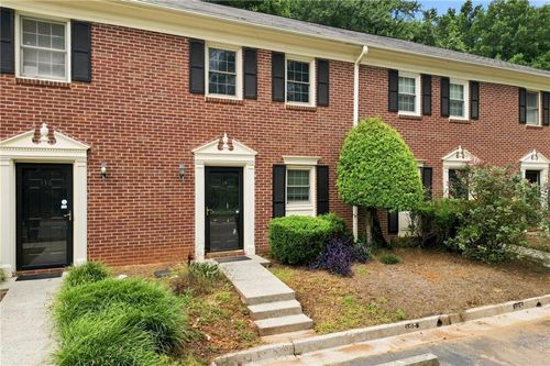135 Sterling Ct, Alpharetta, GA, 30004-3849 | Card Image