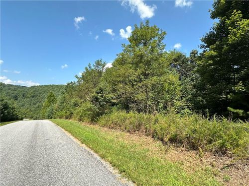 Lot 27E Cascade Run, Purlear, NC, 28665 | Card Image