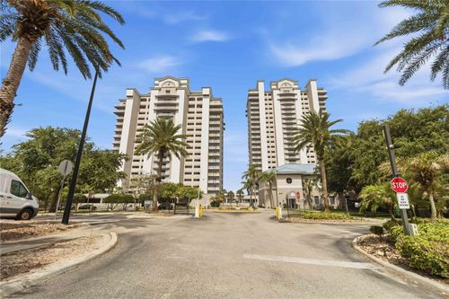 104-13427 Blue Heron Beach Dr, ORLANDO, FL, 32821-6302 | Card Image