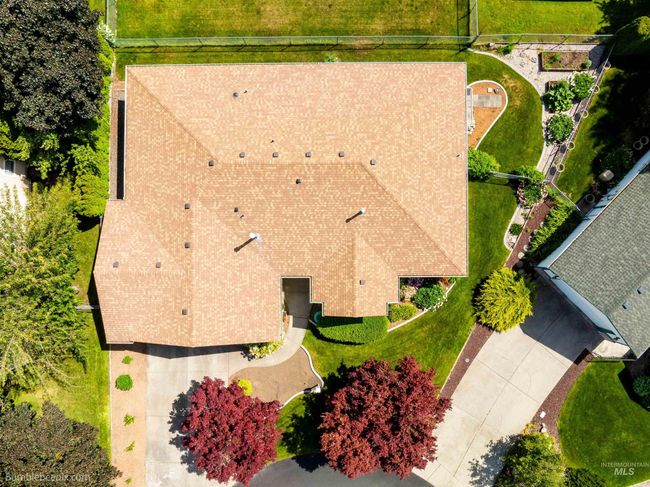1362 W Tanglewood Ct, House other with 3 bedrooms, 2 bathrooms and 2 parking in Hayden ID | Image 46