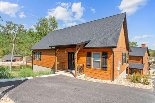 321 Campfire Pass, Hollister, MO, 65672 | Card Image