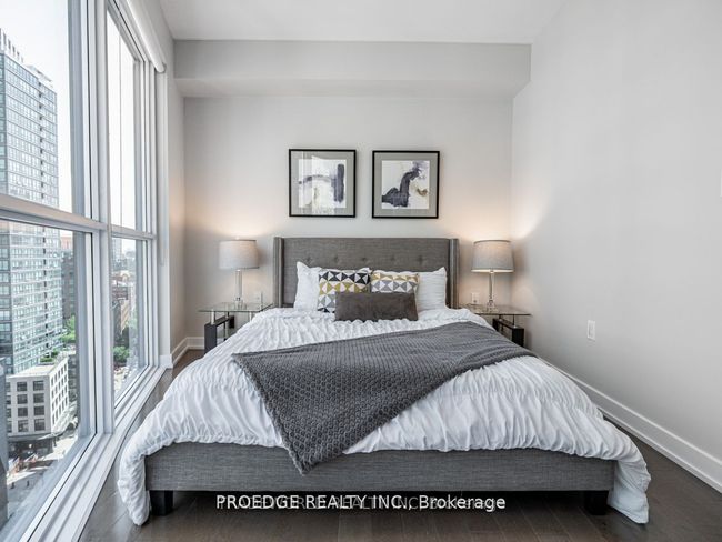 1504 - 1 The Esplanade, Condo with 2 bedrooms, 2 bathrooms and null parking in Toronto ON | Image 9