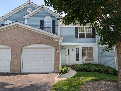 843-843 Princeton Cir, Island Lake, IL, 60042-9421 | Card Image