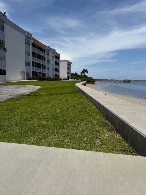 107-1516 S Lakeside Dr, Lake Worth Beach, FL, 33460-5884 | Card Image