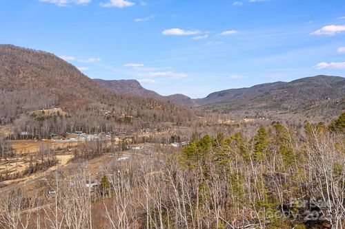 15-and-18-000 Fox Ridge Trl, Marion, NC, 28752 | Card Image