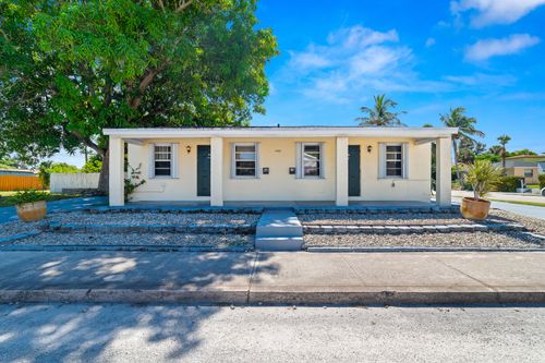 1202 S M St, Lake Worth Beach, FL, 33460-5615 | Card Image