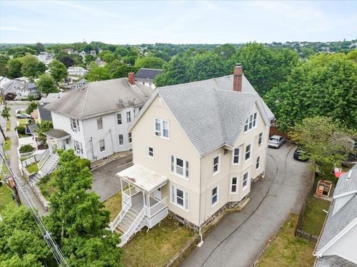 11 Fernwood Ave, Lynn, MA, 01904-2377 | Card Image