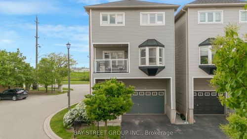 61-5090 Fairview St, Burlington, ON, L7L7H5 | Card Image