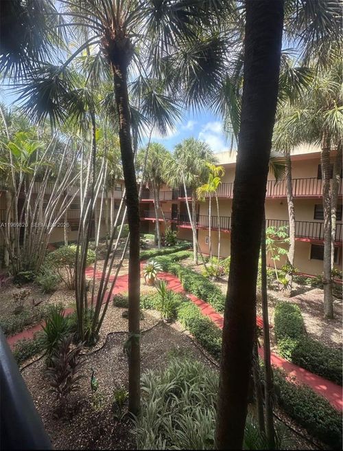 apt-204-10845 Sw 112th Ave, Miami, FL, 33176-3262 | Card Image