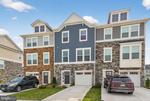 10898 Drummond Pl, WHITE PLAINS, MD, 20695-4303 | Card Image
