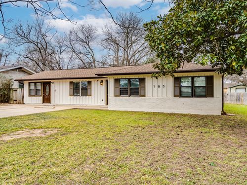 105 Maynard St, Bastrop, TX, 78602-4107 | Card Image
