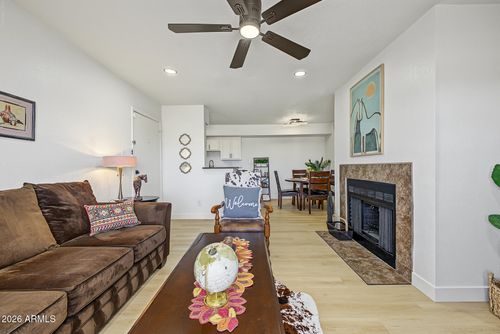 2068-5995 N 78th St, Scottsdale, AZ, 85250-6121 | Card Image