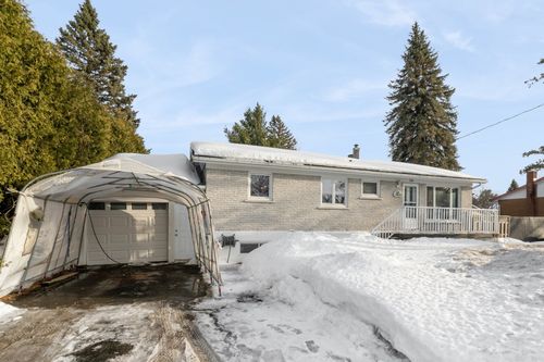 16 84e Av O, Blainville, QC, J7C1W5 | Card Image