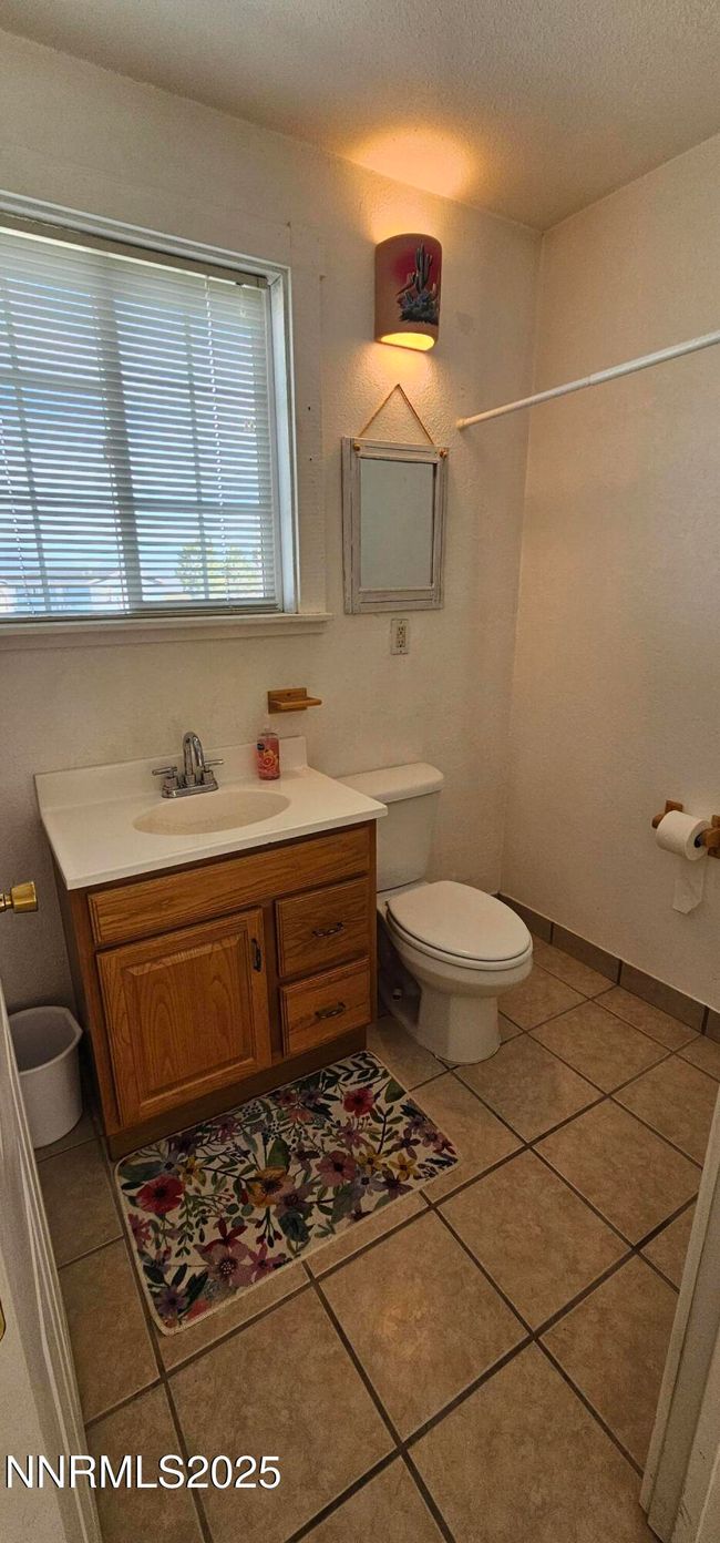 155 James Ct, House other with 2 bedrooms, 3 bathrooms and 1200 parking in Kingston NV | Image 37