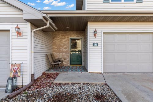 388 Alpine Meadow Cir, Oregon, WI, 53575-3832 | Card Image