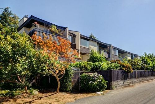 106-1420 E 8th Ave, Vancouver, BC, V5N1T4 | Card Image