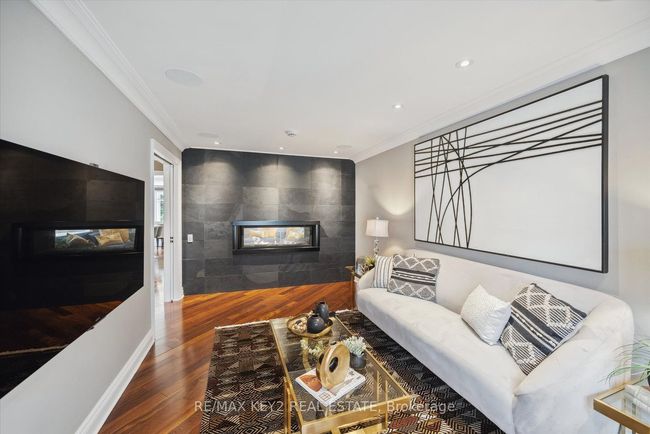 50 Norwich Dr, House other with 5 bedrooms, 5 bathrooms and 4 parking in Markham ON | Image 4