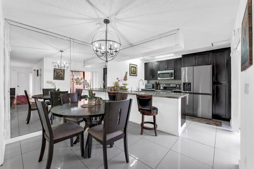 8437-8437 N Coral Cir, North Lauderdale, FL, 33068-4161 | Card Image