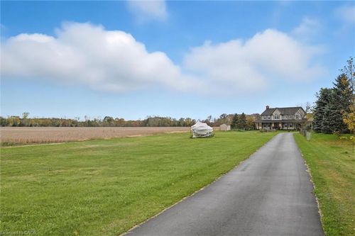 41558 Forks Rd, Wainfleet, ON, L0S1V0 | Card Image