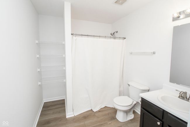 2nd Full Bathroom | Image 35
