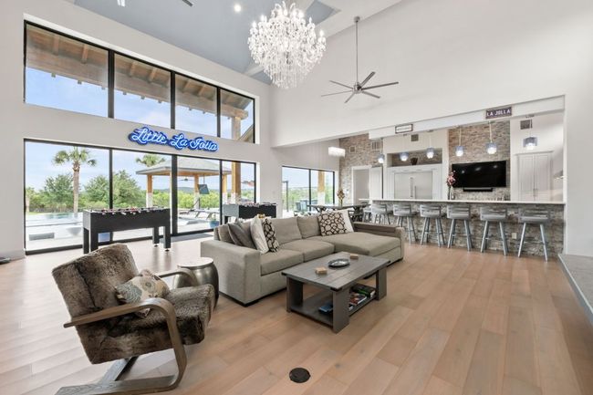 1300 Sparrow Ln, House other with 5 bedrooms, 6 bathrooms and null parking in Austin TX | Image 29