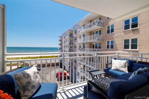 apt-4w-522 Shore Rd, Long Beach, NY, 11561-4549 | Card Image