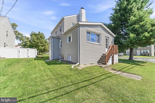 210 Summer Ave, HORSHAM, PA, 19044-2608 | Card Image