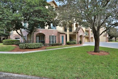 1111 - 7800 Point Meadows Drive, Condo with 2 bedrooms, 2 bathrooms and null parking in Jacksonville FL | Image 1