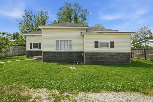 105 W 36th Street, Marion, IN, 46953 | Card Image