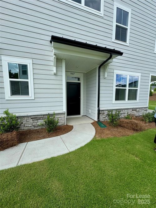 9417 Munsing Dr, Charlotte, NC, 28269-4958 | Card Image