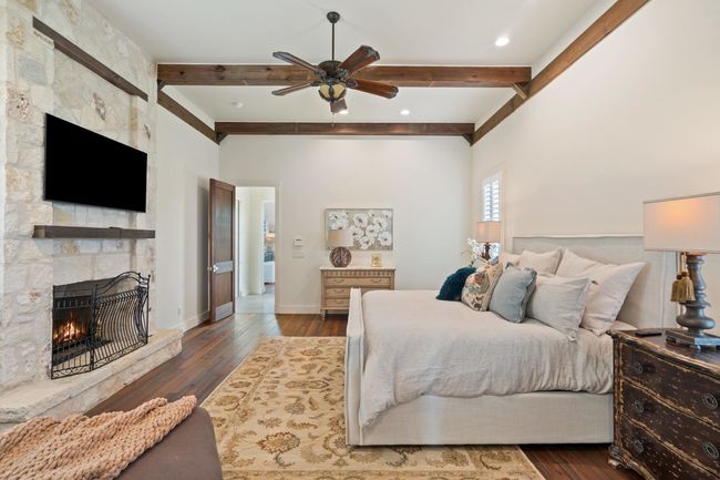 2194 Boot Ranch Cir, House other with 6 bedrooms, 7 bathrooms and null parking in Fredericksburg TX | Image 21