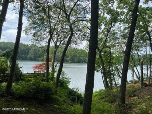 247 Lakeside Ave, Colts Neck, NJ, 07722-1522 | Card Image