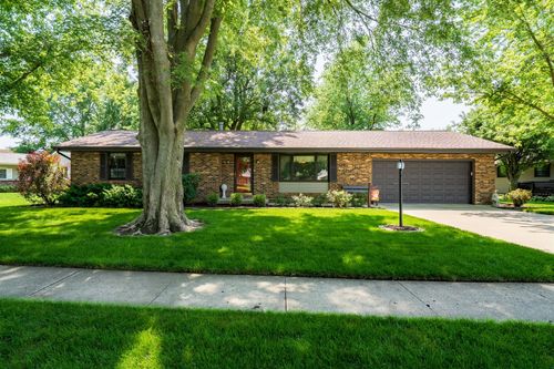 1314 E Kirkwood Dr, Pontiac, IL, 61764-1520 | Card Image