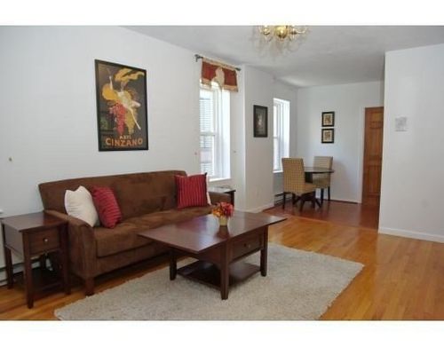5-32 Fleet St, Boston, MA, 02113-2026 | Card Image