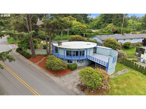 1010 Hemlock Ave, Coos Bay, OR, 97420-1918 | Card Image