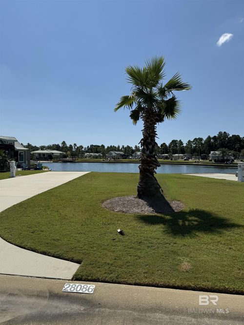 28086 Migratory Way, Elberta, AL, 36530-4420 | Card Image